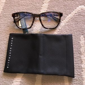Quay Australia hardwire readers +1 (blue light)